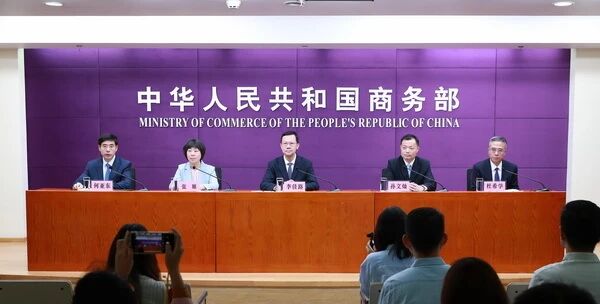 e11d57b001f8db777c0287fe17c1b3a4.jpg e11d57b001f8db777c0287fe17c1b3a4.jpg