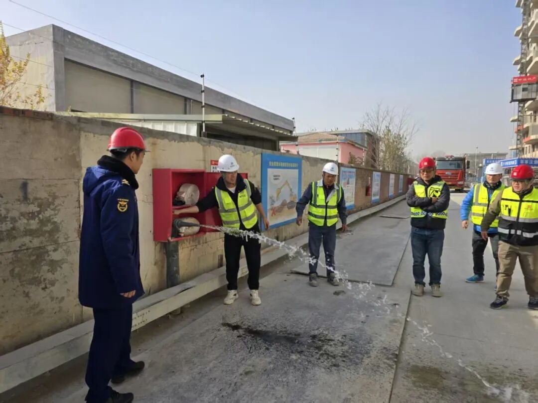 c9561245ae47bd47dd5741462a813151.jpg c9561245ae47bd47dd5741462a813151.jpg