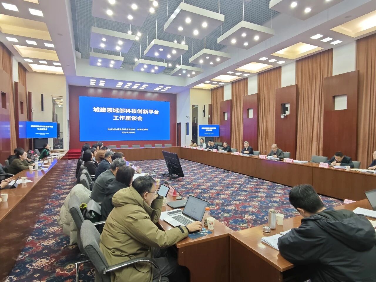 746e5163bfb43eec5b9fe1f0ac29d0b3.jpg 746e5163bfb43eec5b9fe1f0ac29d0b3.jpg